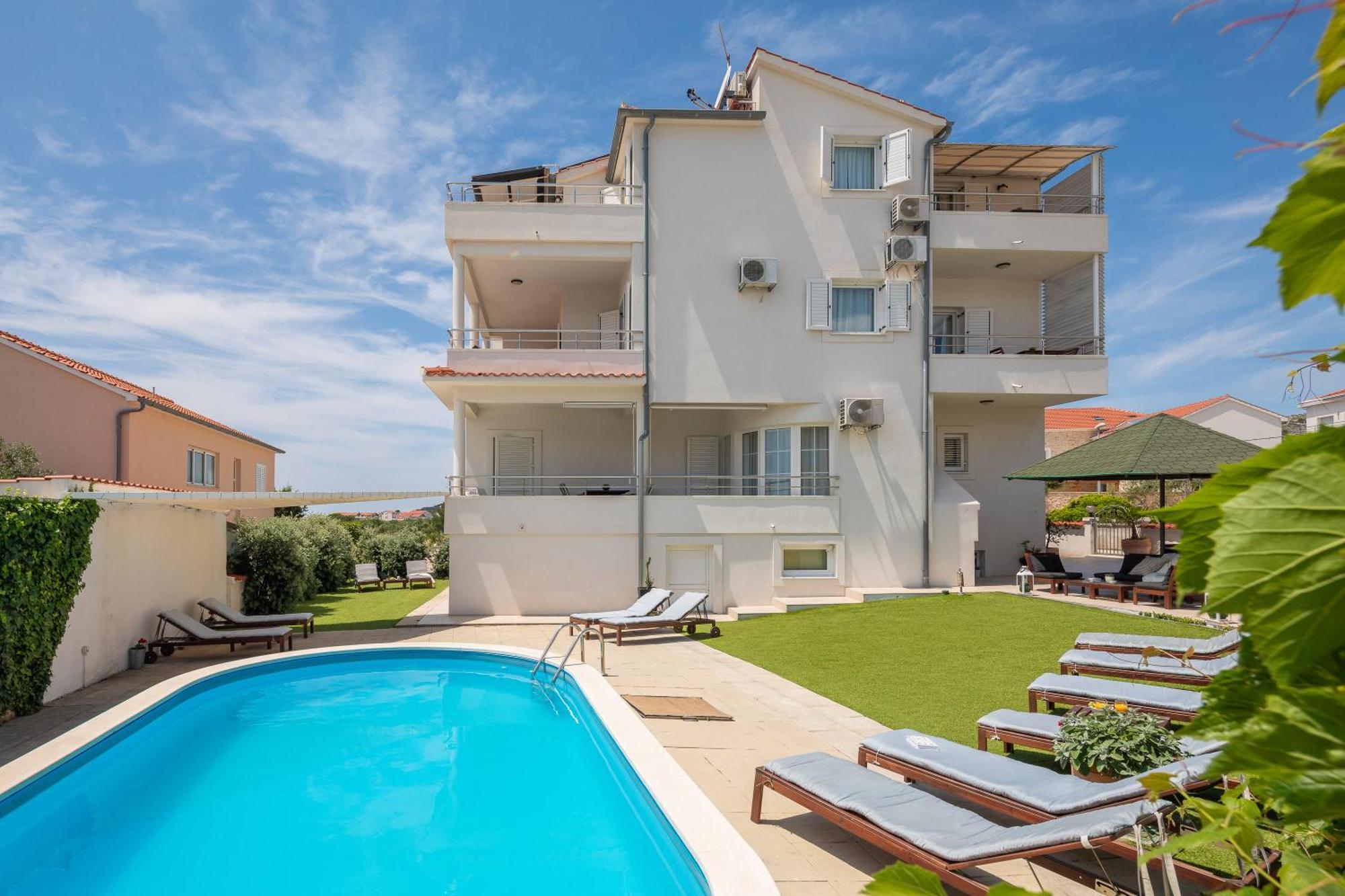 Apartments Tihi III Vodice Exterior photo